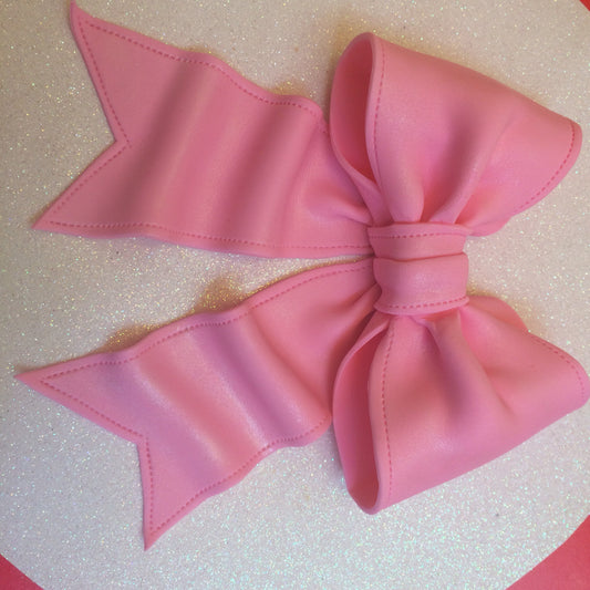 Pink bow gum paste fondant for birthday cake