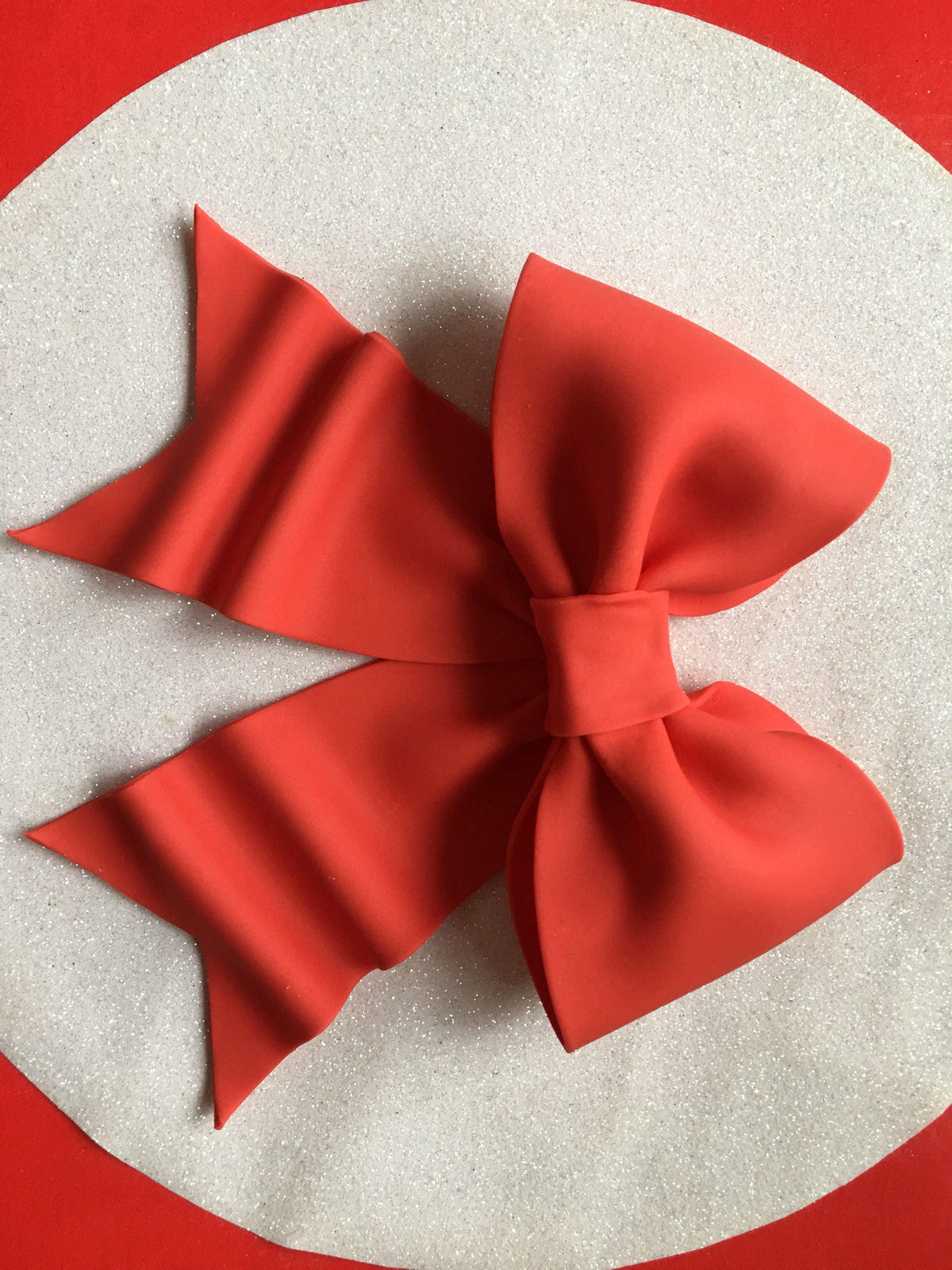 Red bow gum paste fondant for birthday cake