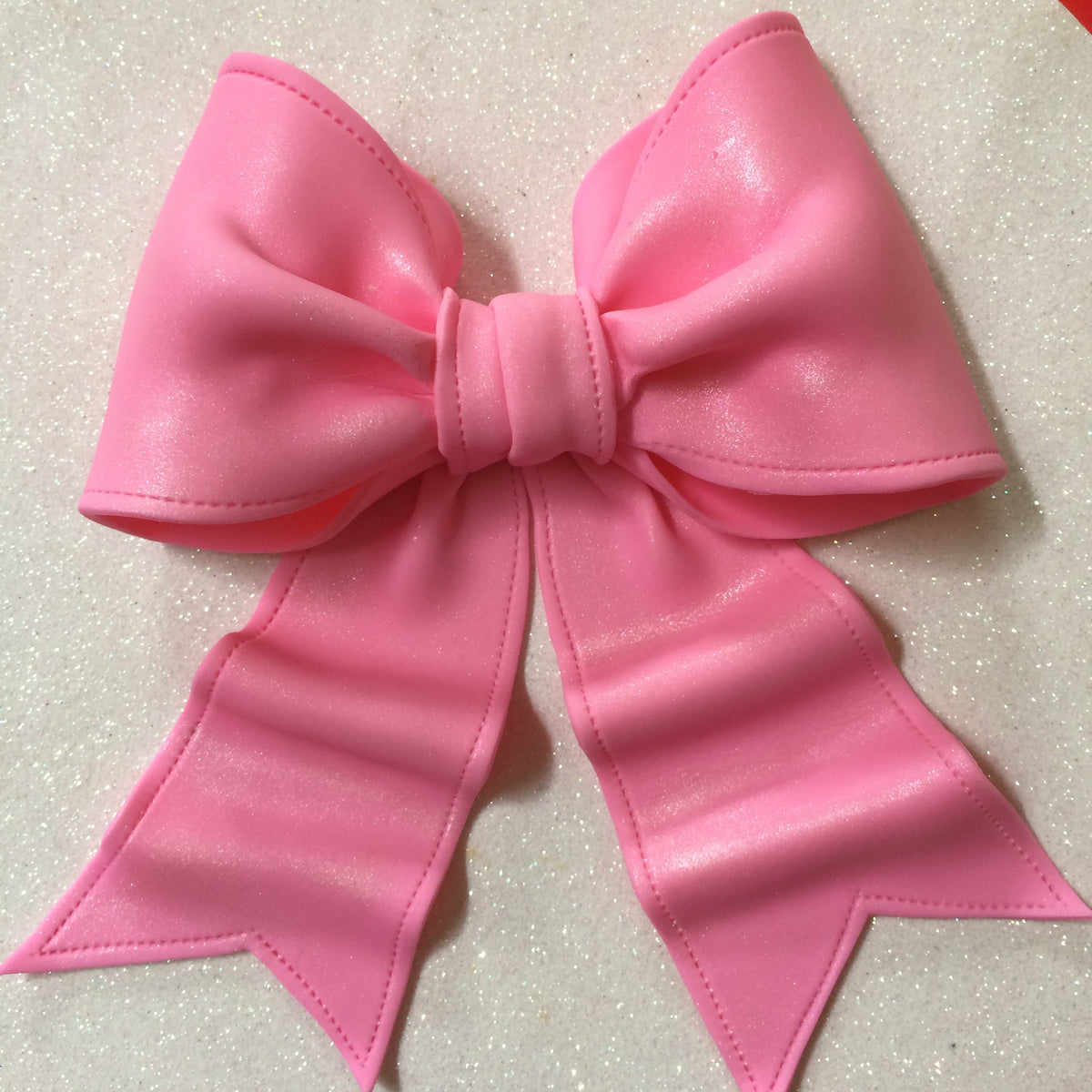 Pink bow gum paste fondant for birthday cake