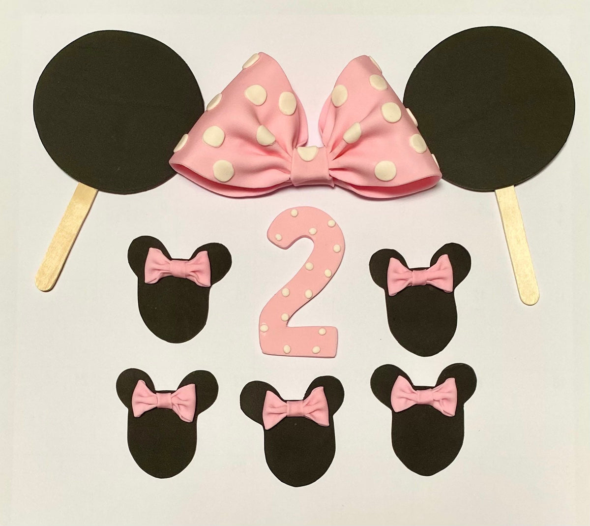 Edible Fondant Minnie Mouse Pink Bow with Polka Dots and Black Ears