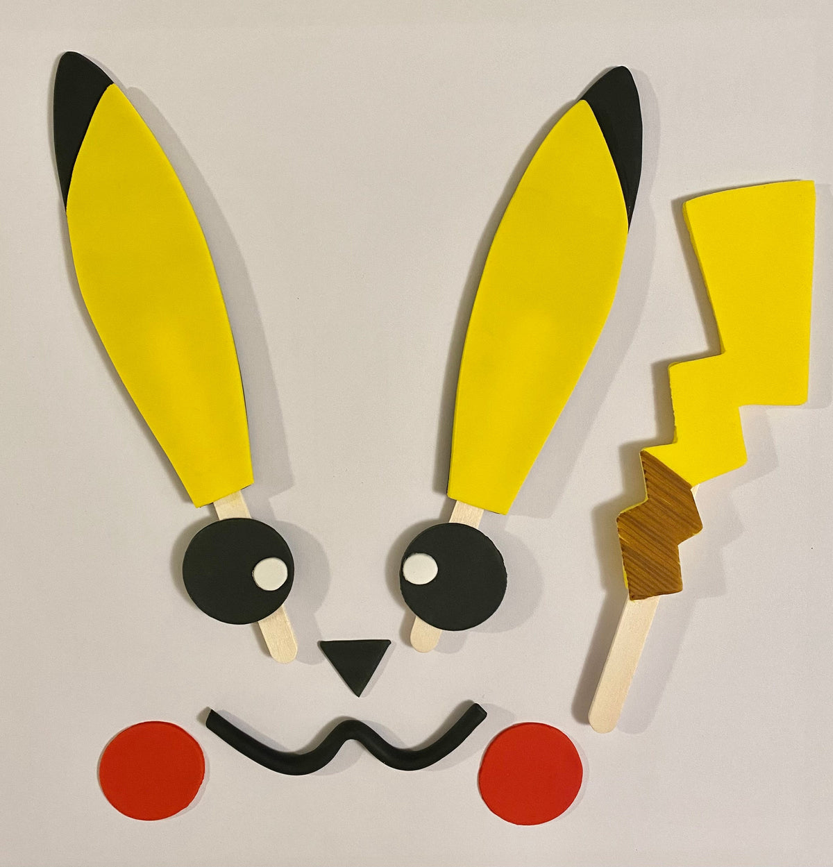 Fondant Pikachu cake topper - Thinner ears