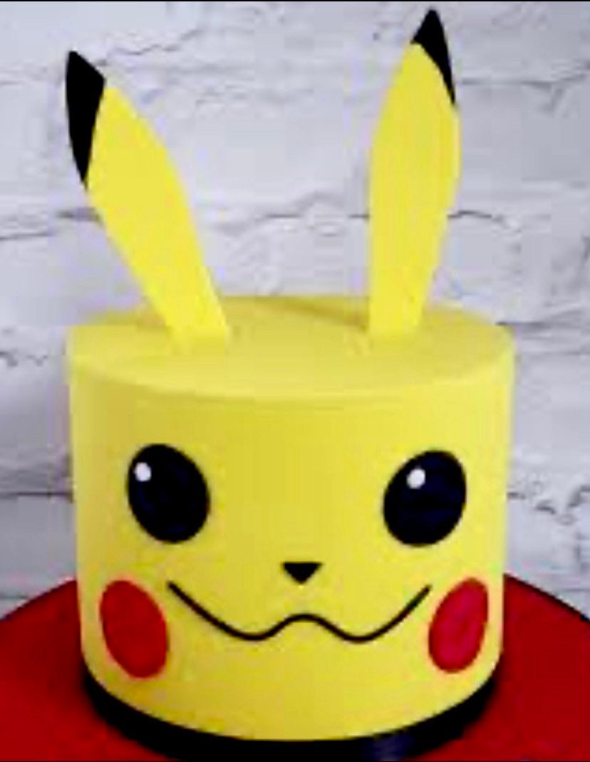 Fondant Pikachu cake topper - Thinner ears