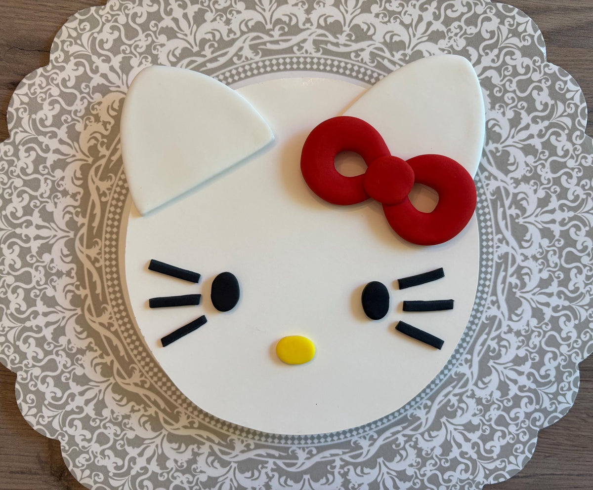 Hello Kitty Red Bow fondant cake topper