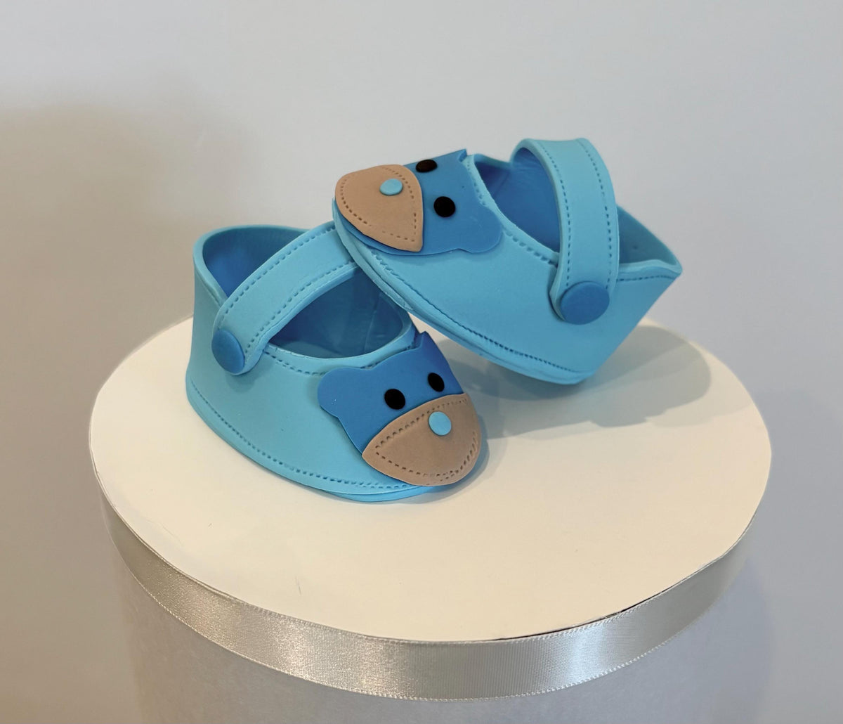Light blue fondant shoes.