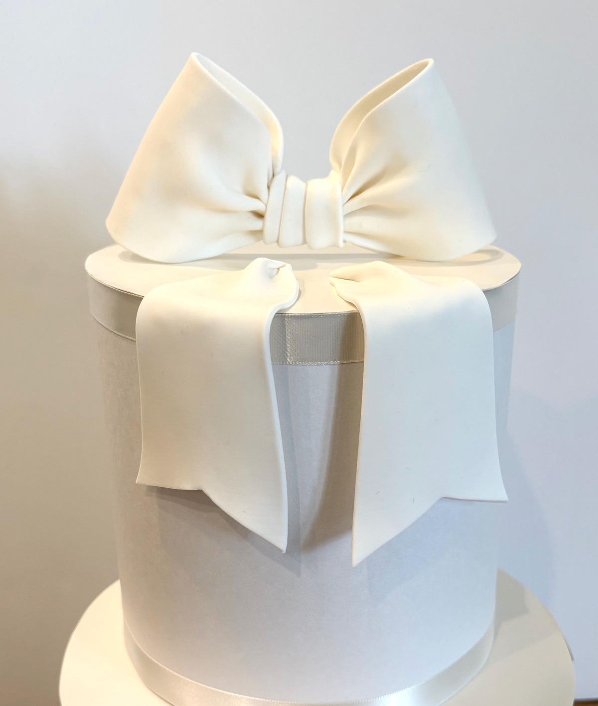 Big white fondant bow
