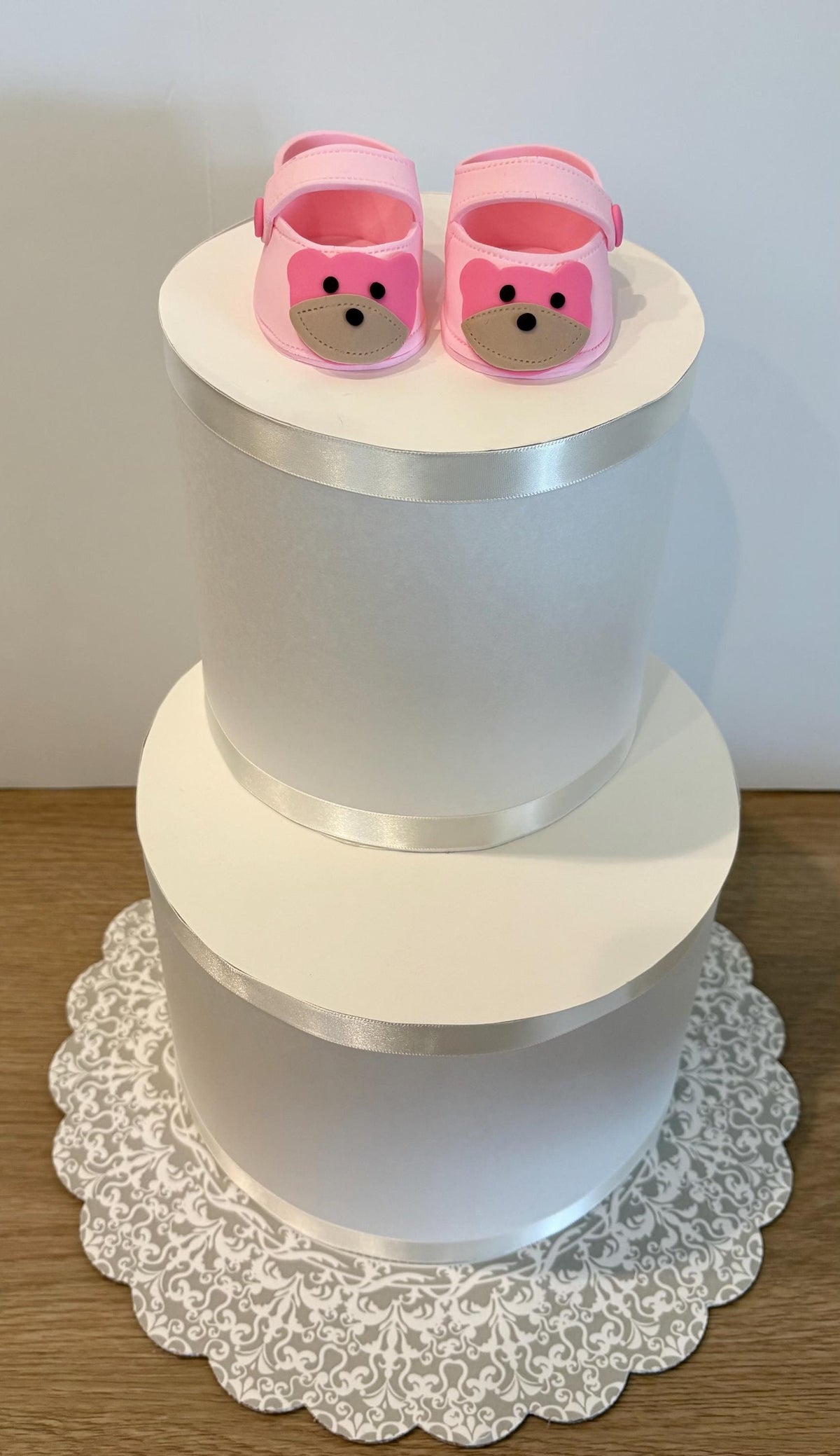 Pink fondant shoes.