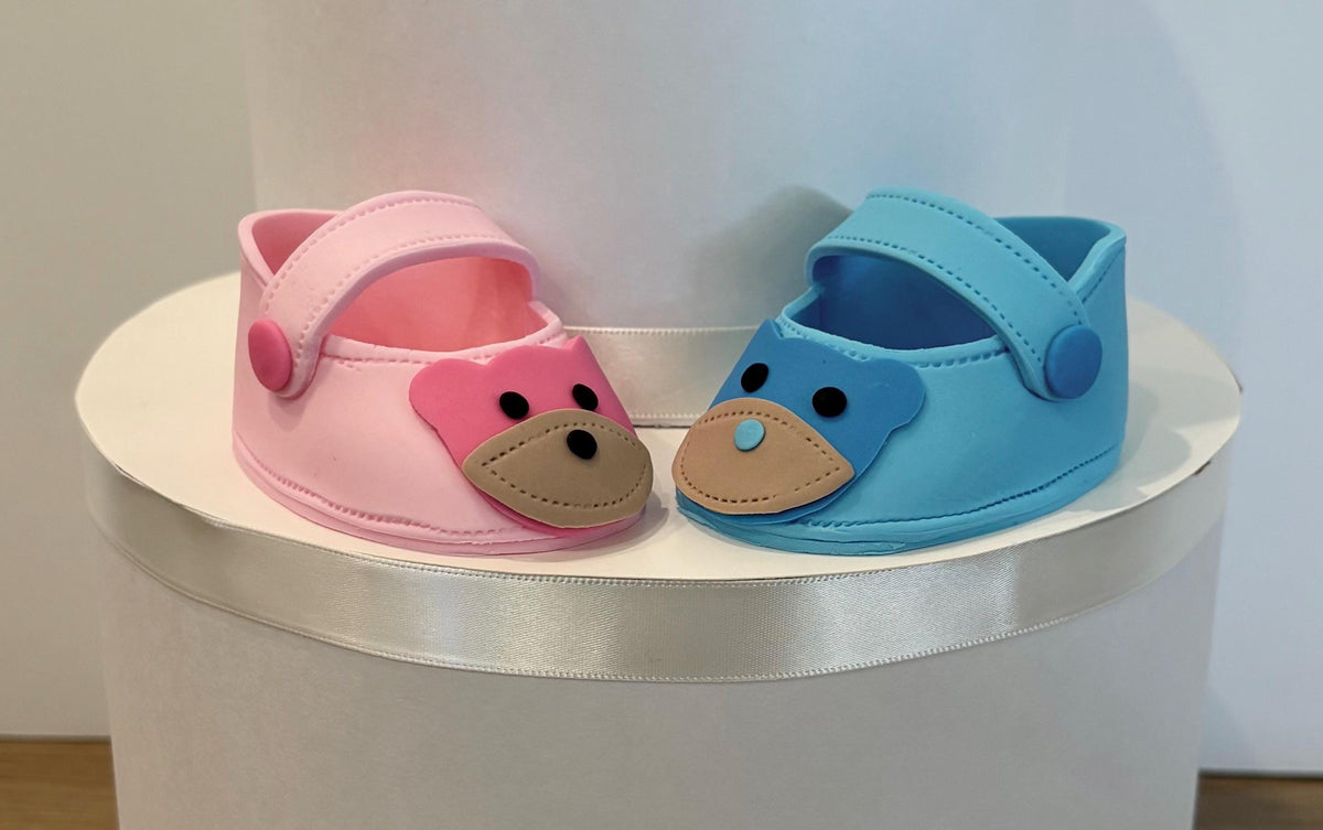 Gender Reveal Fondant Baby Shoes Cake Topper – Boy Girl Edible Decoration