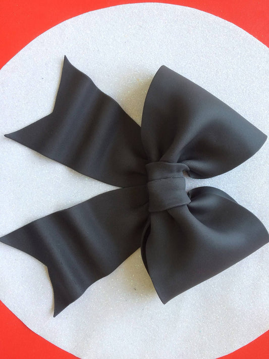 Cake decoration black bow gum paste fondant for birthday cake