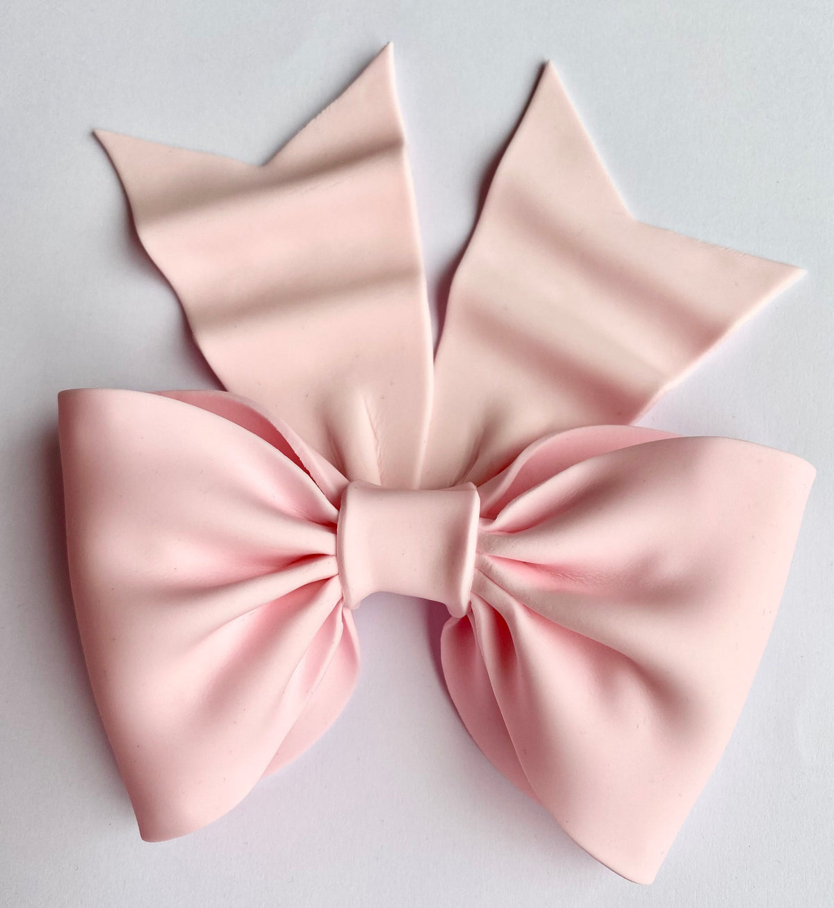 Cake decoration light pink bow gum paste fondant for birthday cake