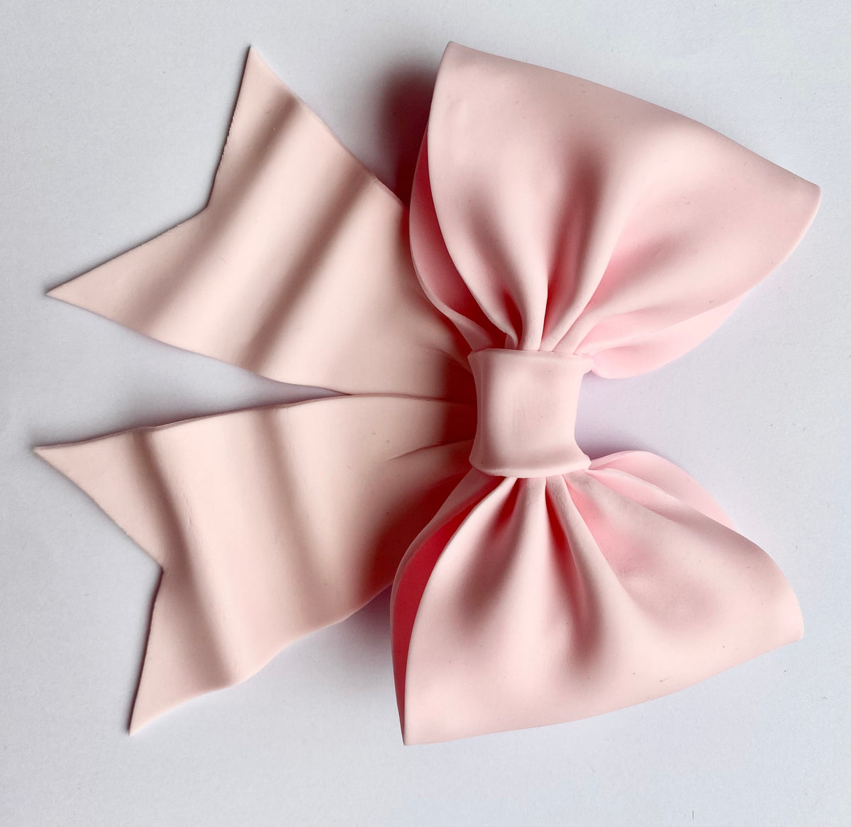 Cake decoration light pink bow gum paste fondant for birthday cake