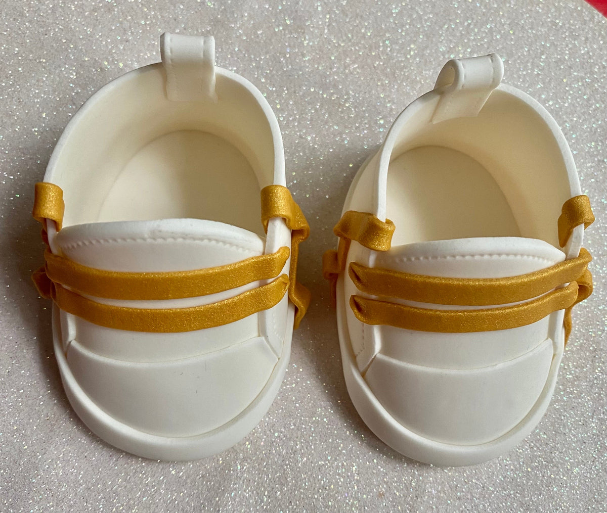 White fondant shoes with gold laces