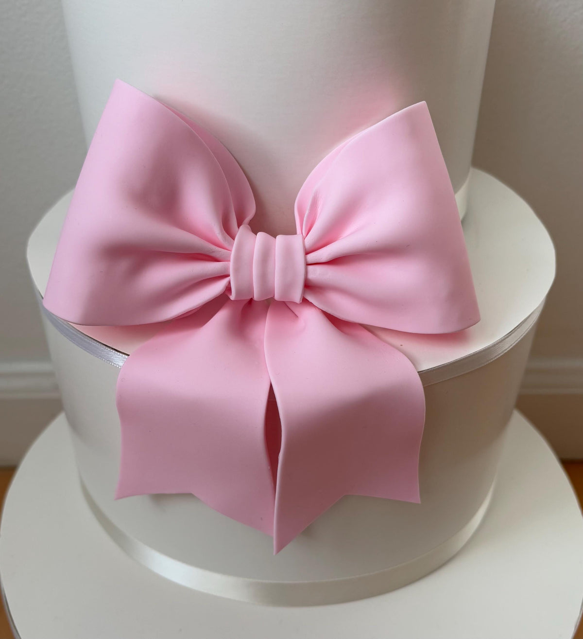 Big light pink fondant bow