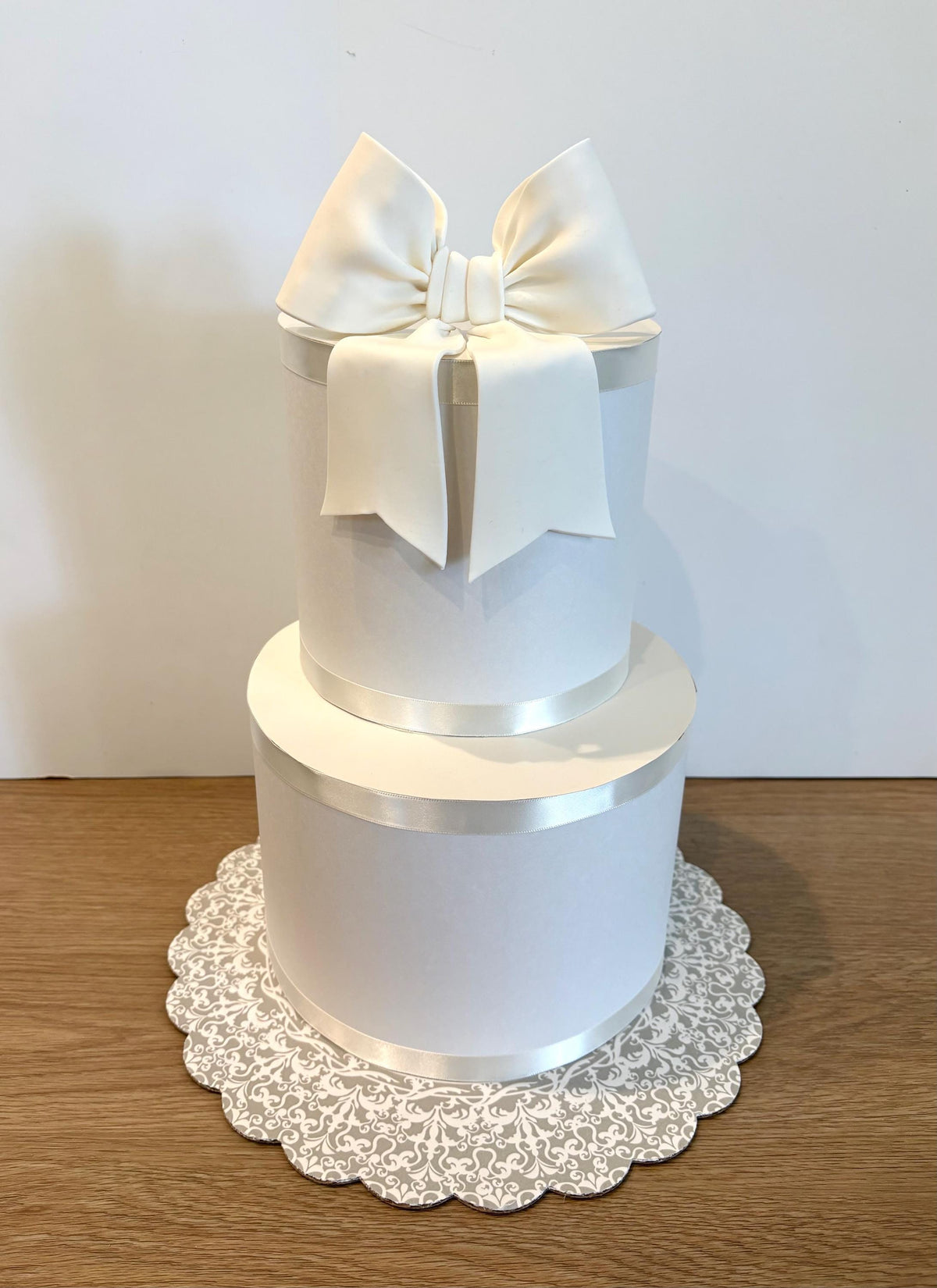 Big white fondant bow