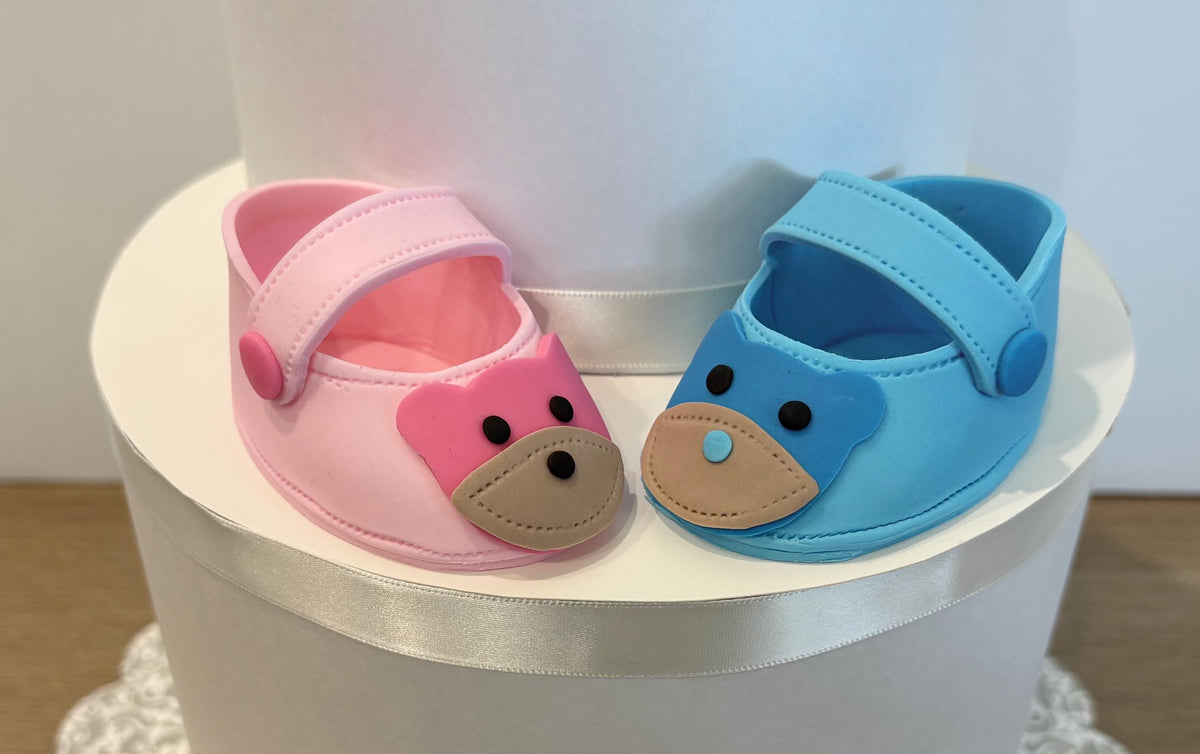 Gender Reveal Fondant Baby Shoes Cake Topper – Boy Girl Edible Decoration