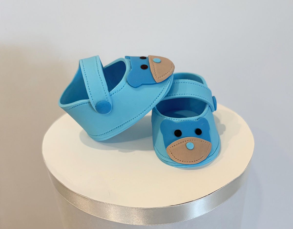Light blue fondant shoes.