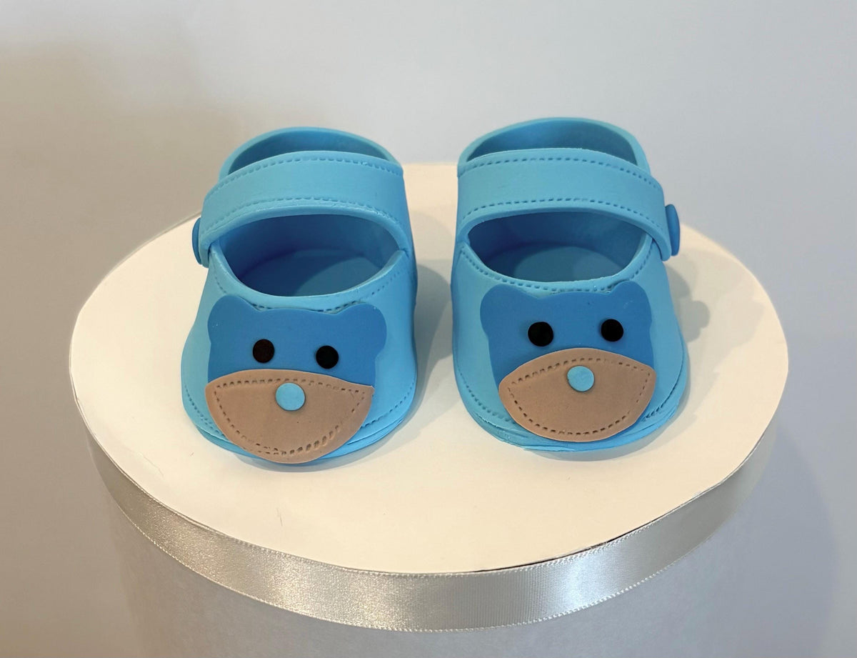 Light blue fondant shoes.
