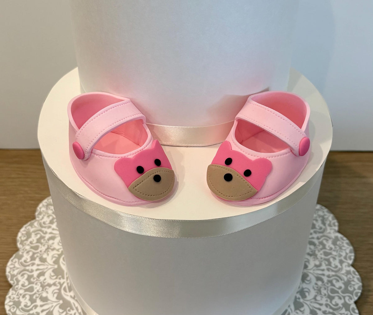 Pink fondant shoes.